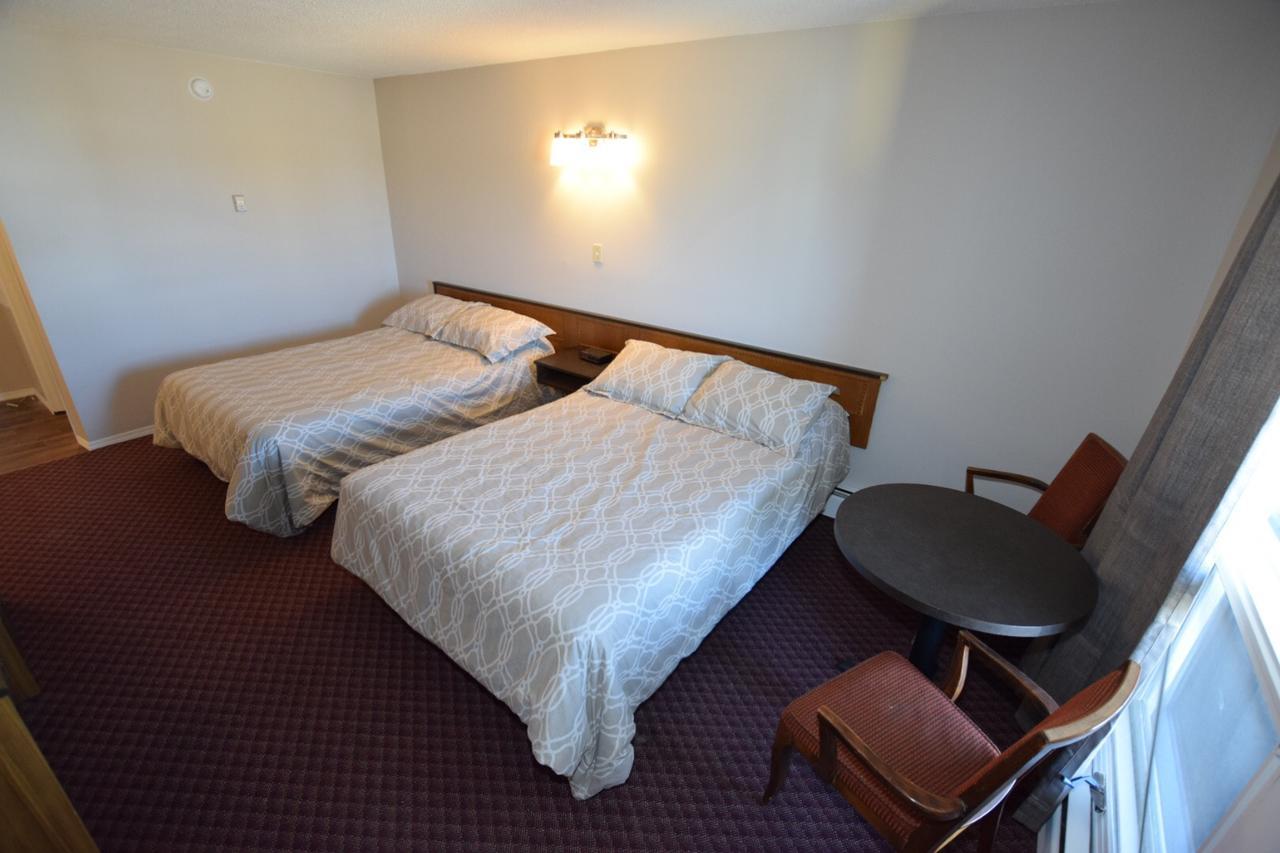 Airways Motel Cold Lake Ngoại thất bức ảnh